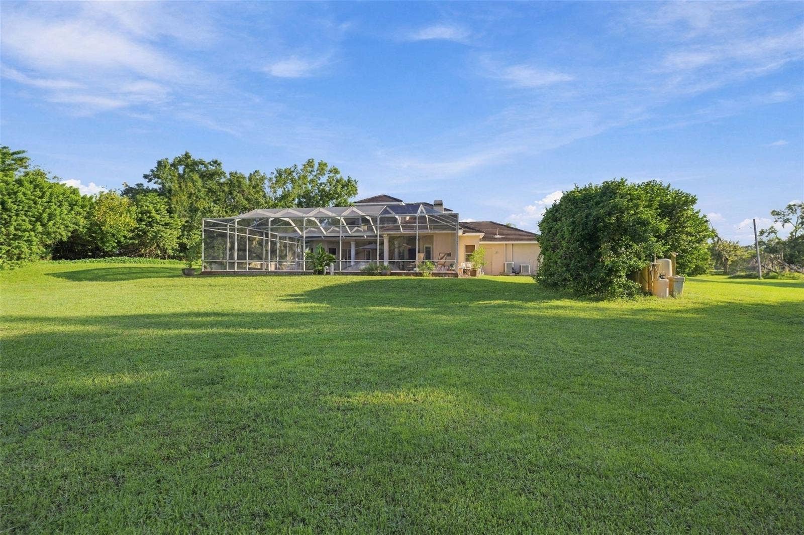 19153 GERACI ROAD, Lutz, FL 33558 19153 GERACI ROAD, Lutz, FL 33558