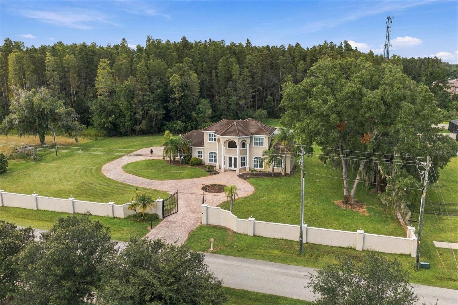 19153 GERACI ROAD, Lutz, FL 33558 19153 GERACI ROAD, Lutz, FL 33558