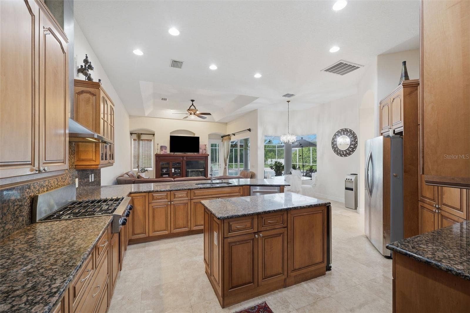 19153 GERACI ROAD, Lutz, FL 33558 19153 GERACI ROAD, Lutz, FL 33558