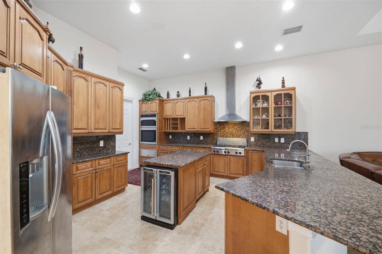 19153 GERACI ROAD, Lutz, FL 33558 19153 GERACI ROAD, Lutz, FL 33558