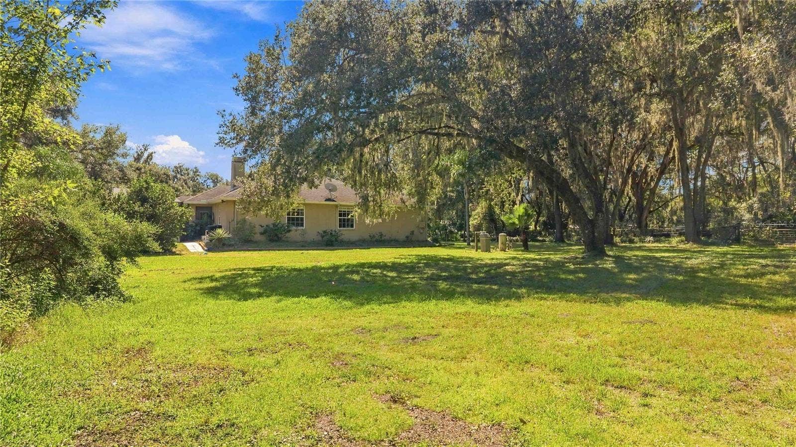 6910 CHARLES HUMPHREY ROAD, Plant City, FL 33565 6910 CHARLES HUMPHREY ROAD, Plant City, FL 33565