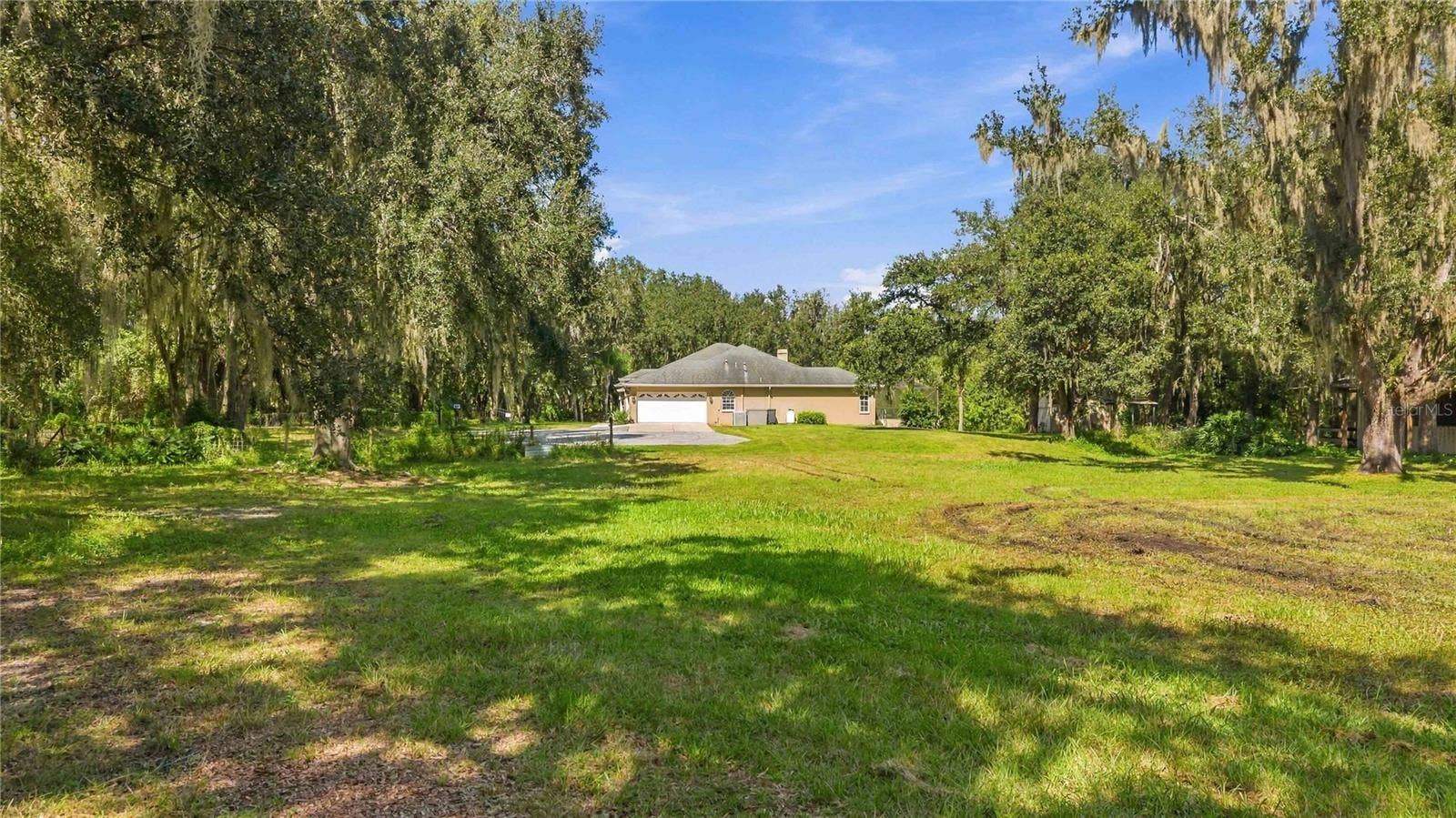 6910 CHARLES HUMPHREY ROAD, Plant City, FL 33565 6910 CHARLES HUMPHREY ROAD, Plant City, FL 33565