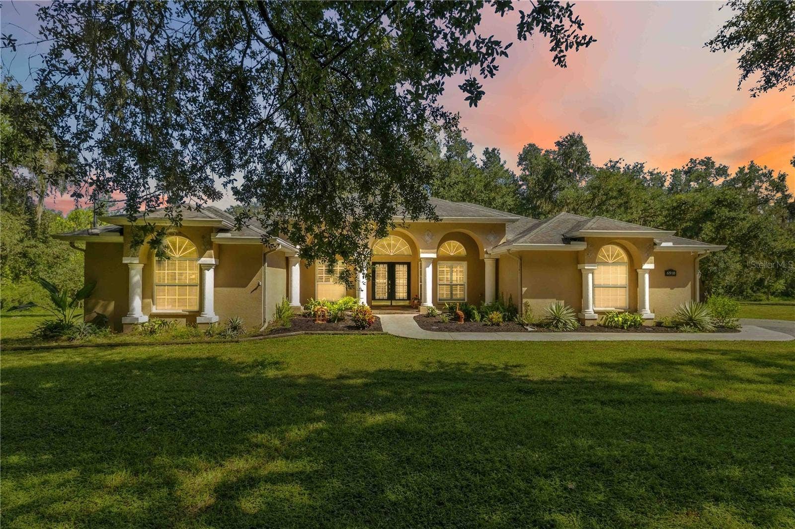 6910 CHARLES HUMPHREY ROAD, Plant City, FL 33565 6910 CHARLES HUMPHREY ROAD, Plant City, FL 33565