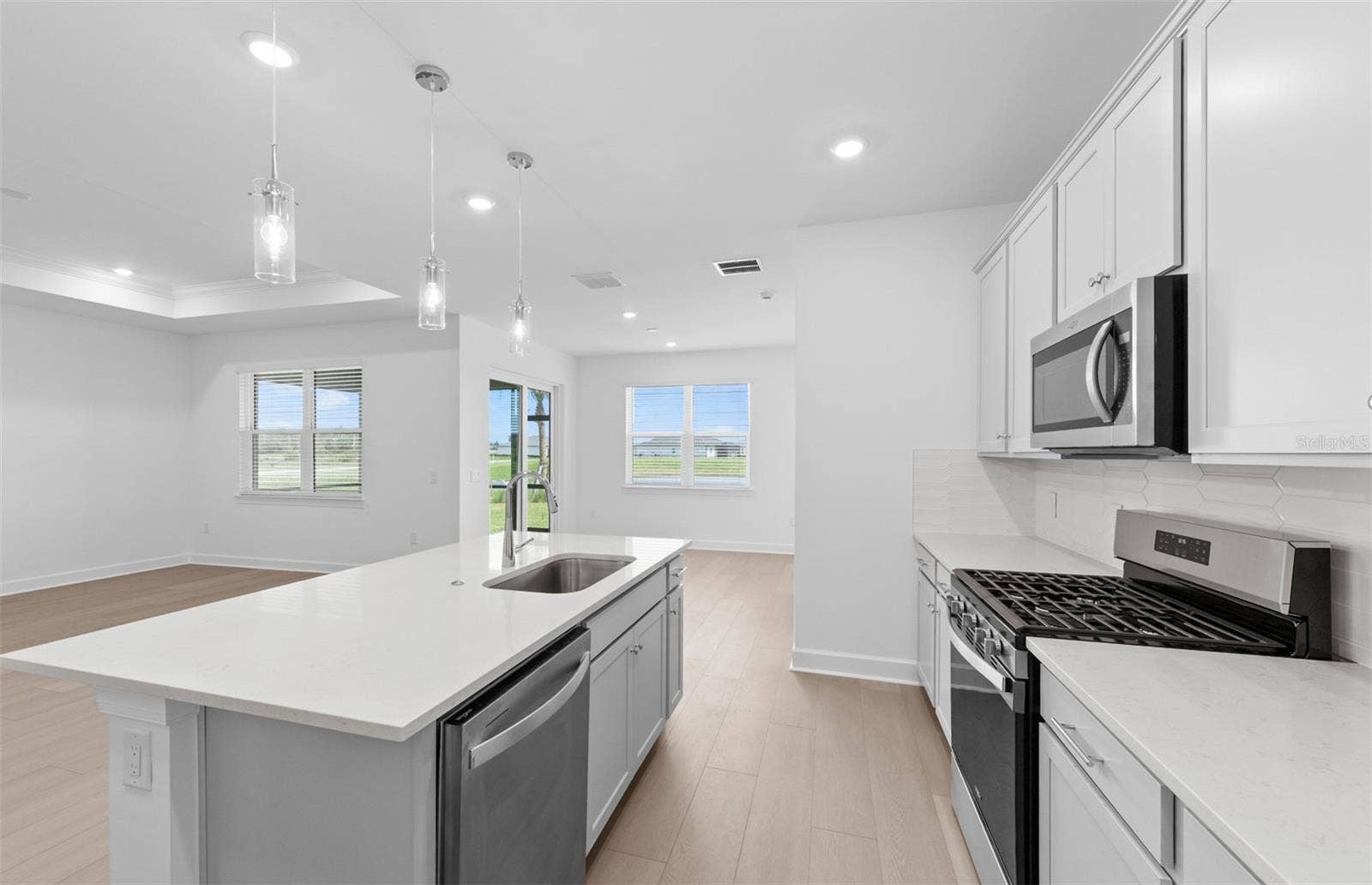 16321 LILLY ELAINE WAY, Bradenton, FL 34212 16321 LILLY ELAINE WAY, Bradenton, FL 34212
