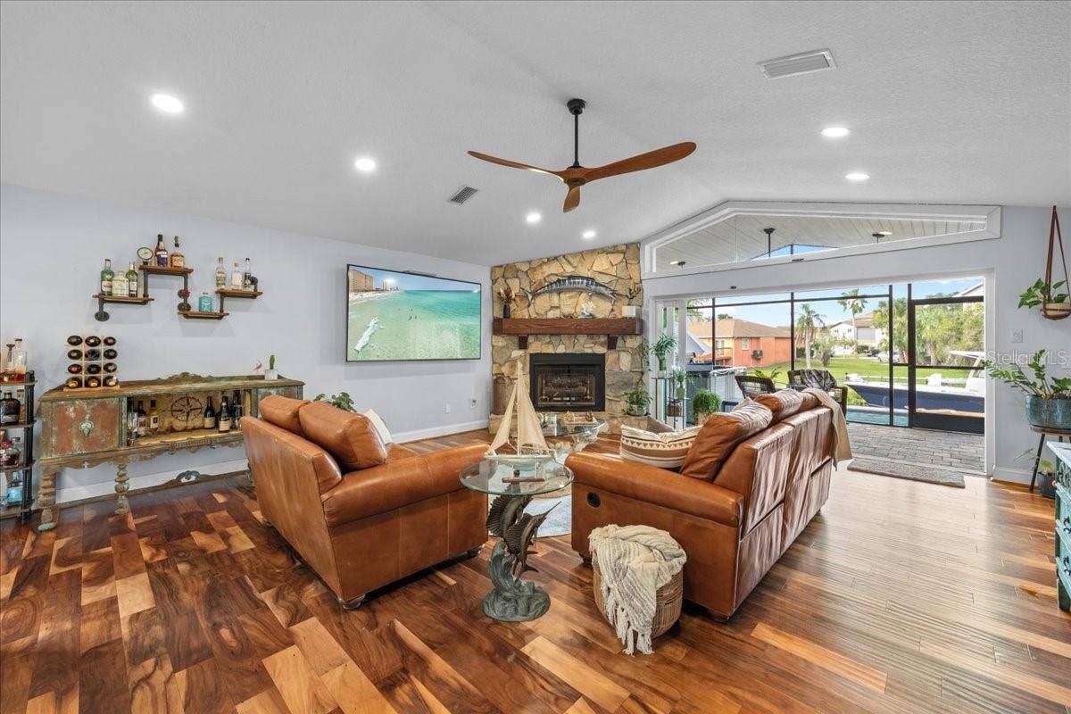 6345 FJORD WAY, New Port Richey, FL 34652