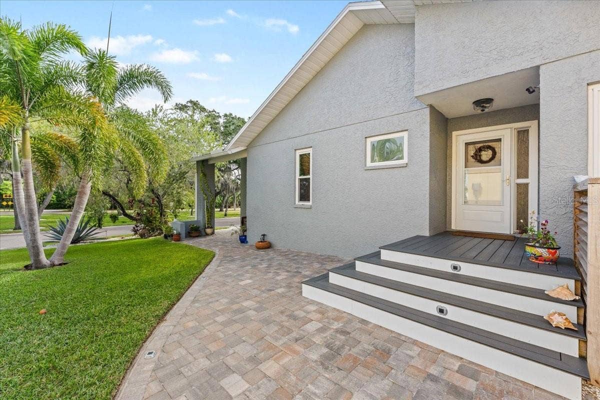 6345 FJORD WAY, New Port Richey, FL 34652