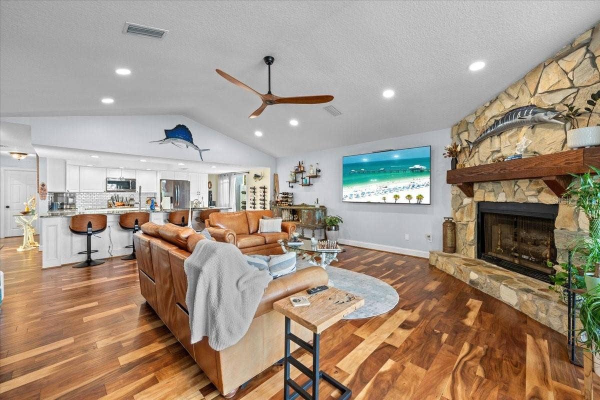 6345 FJORD WAY, New Port Richey, FL 34652