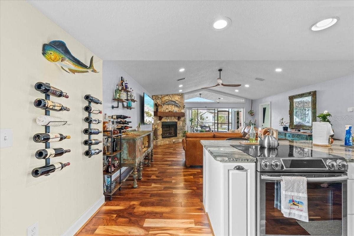 6345 FJORD WAY, New Port Richey, FL 34652