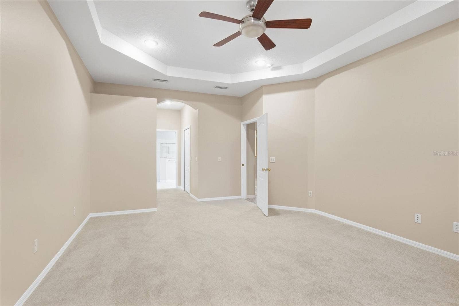 19149 LAKE AUDUBON DRIVE, Tampa, FL 33647 19149 LAKE AUDUBON DRIVE, Tampa, FL 33647