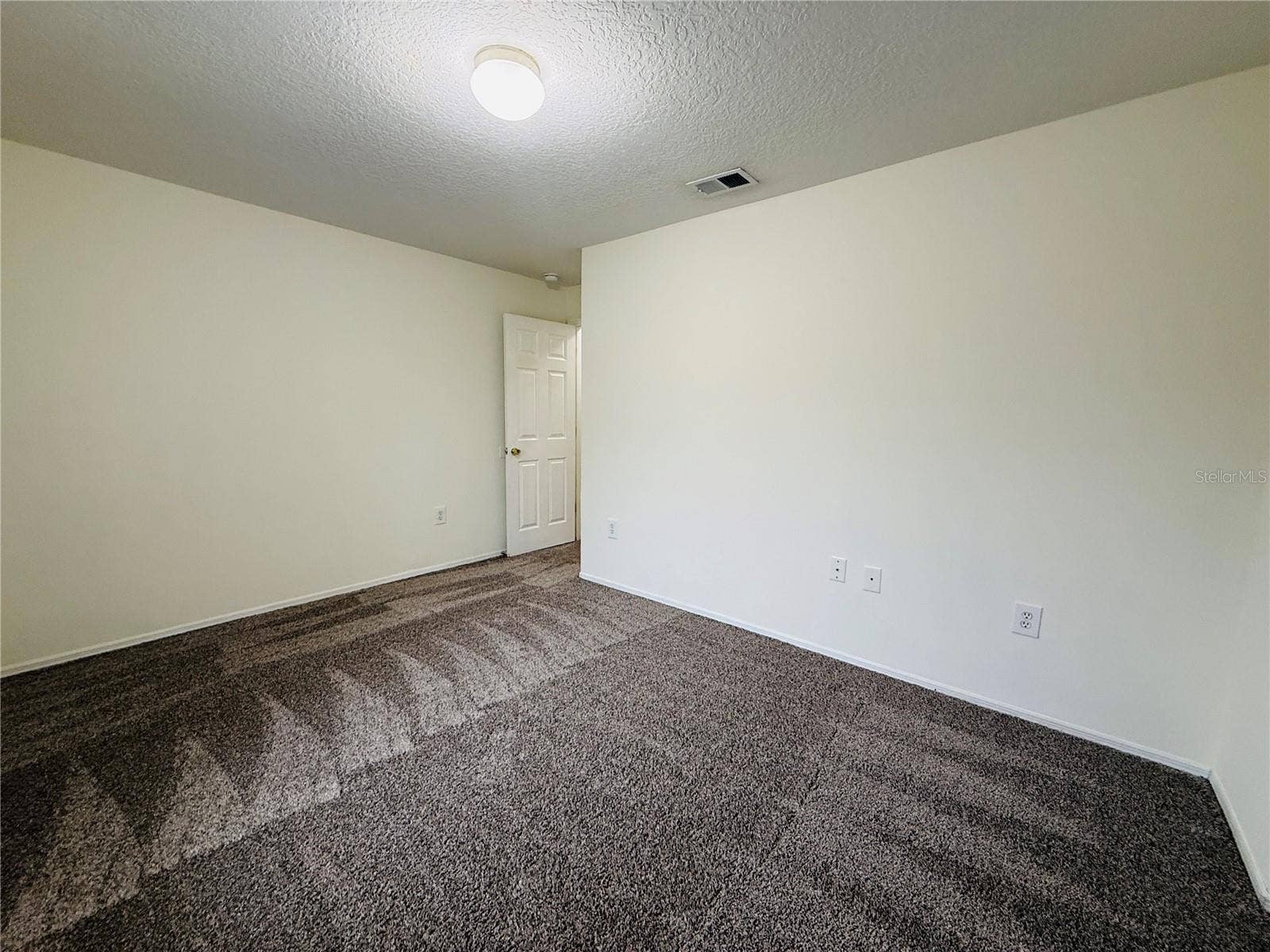 8507 N HYALEAH ROAD, Tampa, FL 33617 8507 N HYALEAH ROAD, Tampa, FL 33617