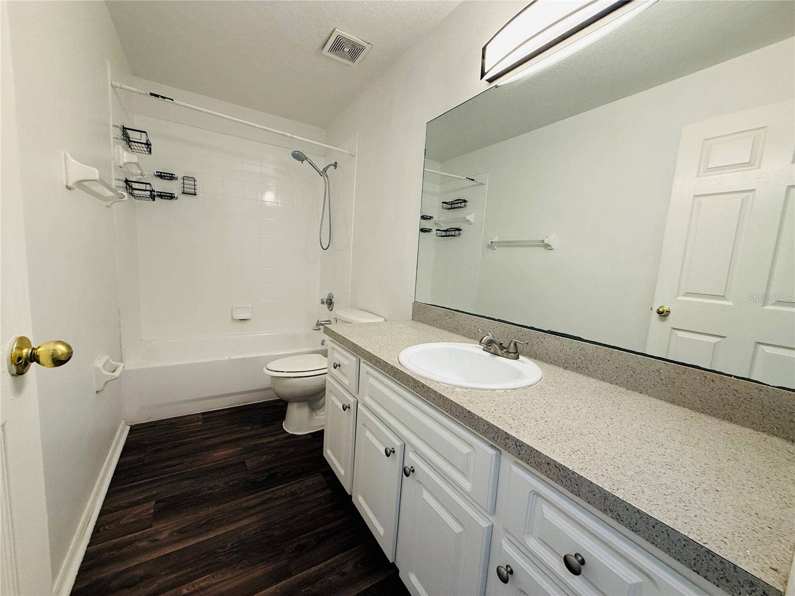 8507 N HYALEAH ROAD, Tampa, FL 33617 8507 N HYALEAH ROAD, Tampa, FL 33617
