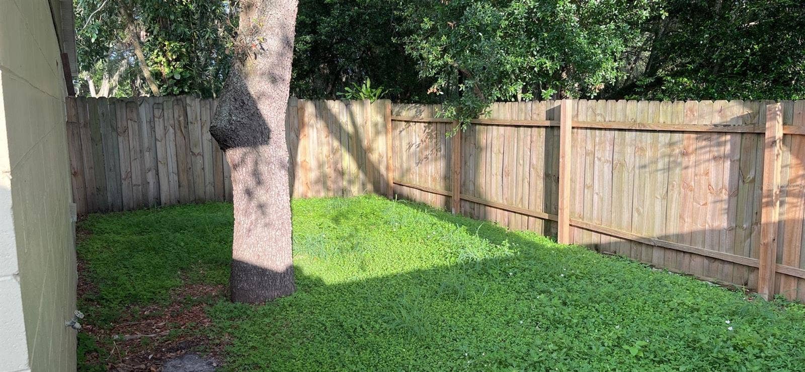 8507 N HYALEAH ROAD, Tampa, FL 33617 8507 N HYALEAH ROAD, Tampa, FL 33617