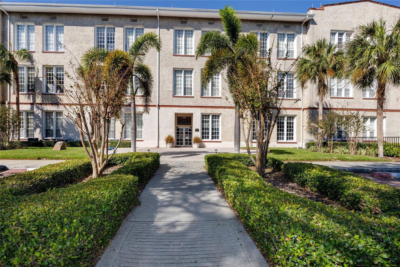 701 MIRROR LAKE DRIVE N, #206, St Petersburg, FL 33701 701 MIRROR LAKE DRIVE N, #206, St Petersburg, FL 33701