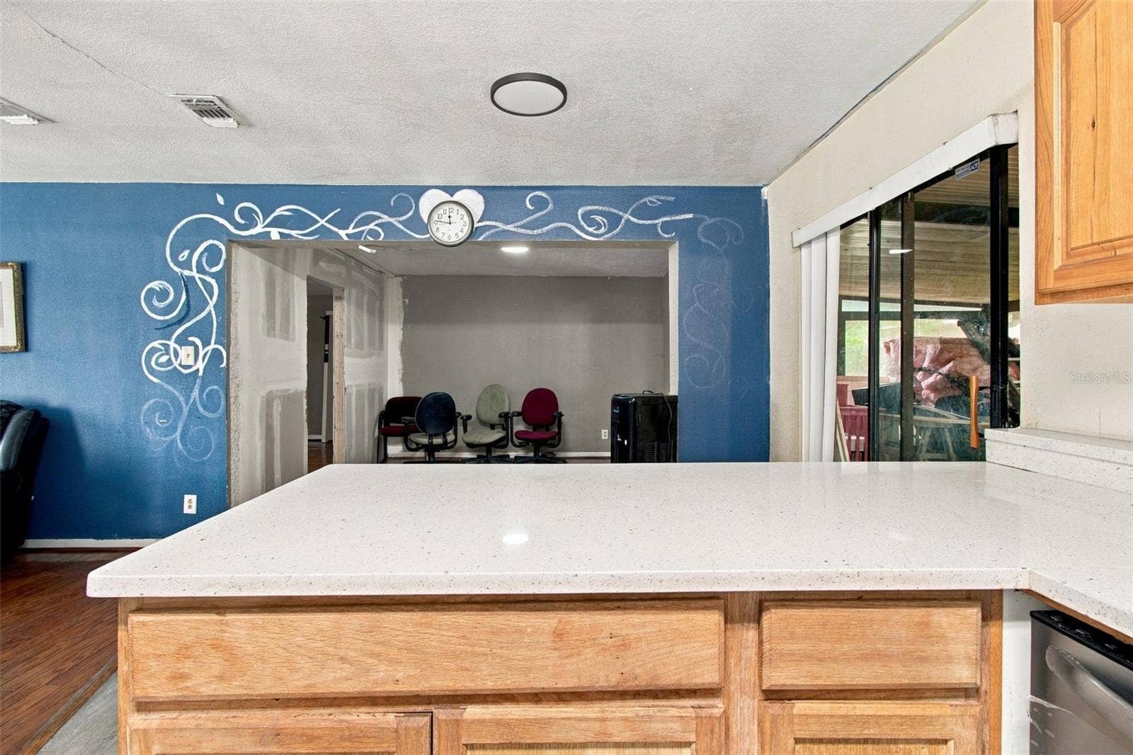 8010 SHARON DRIVE, Tampa, FL 33617