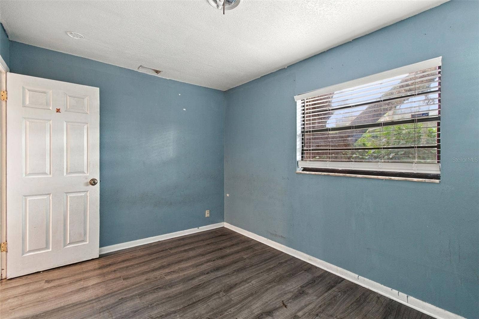 8010 SHARON DRIVE, Tampa, FL 33617