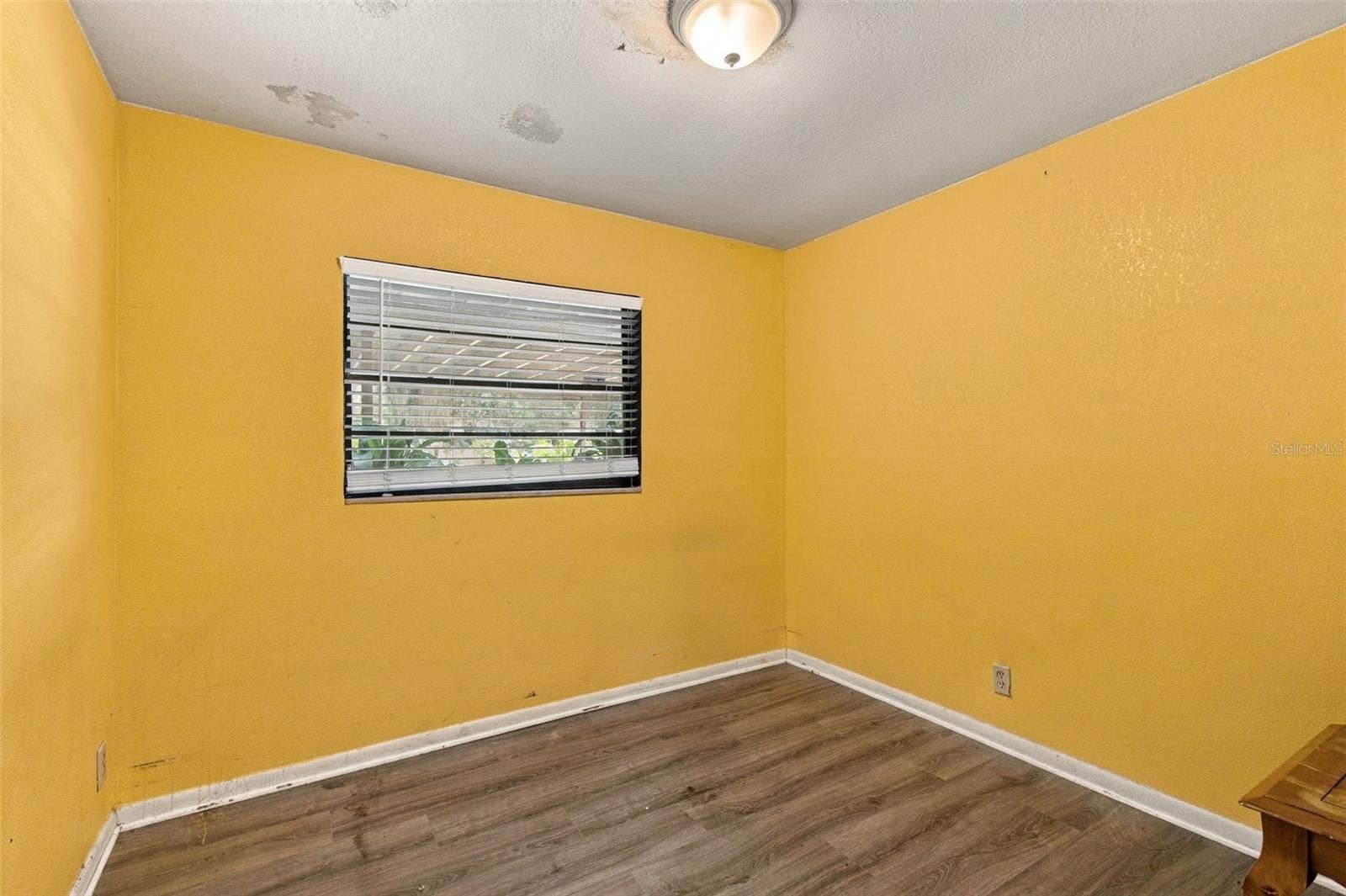 8010 SHARON DRIVE, Tampa, FL 33617