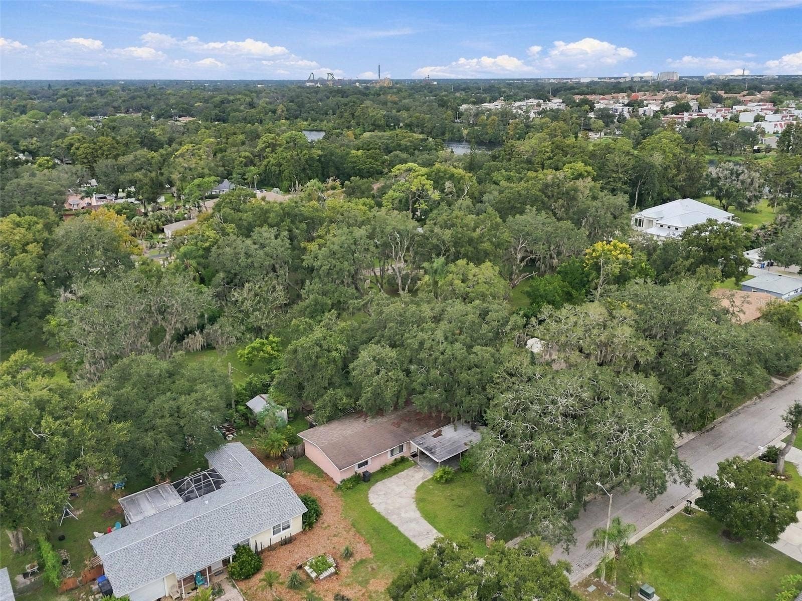 8010 SHARON DRIVE, Tampa, FL 33617