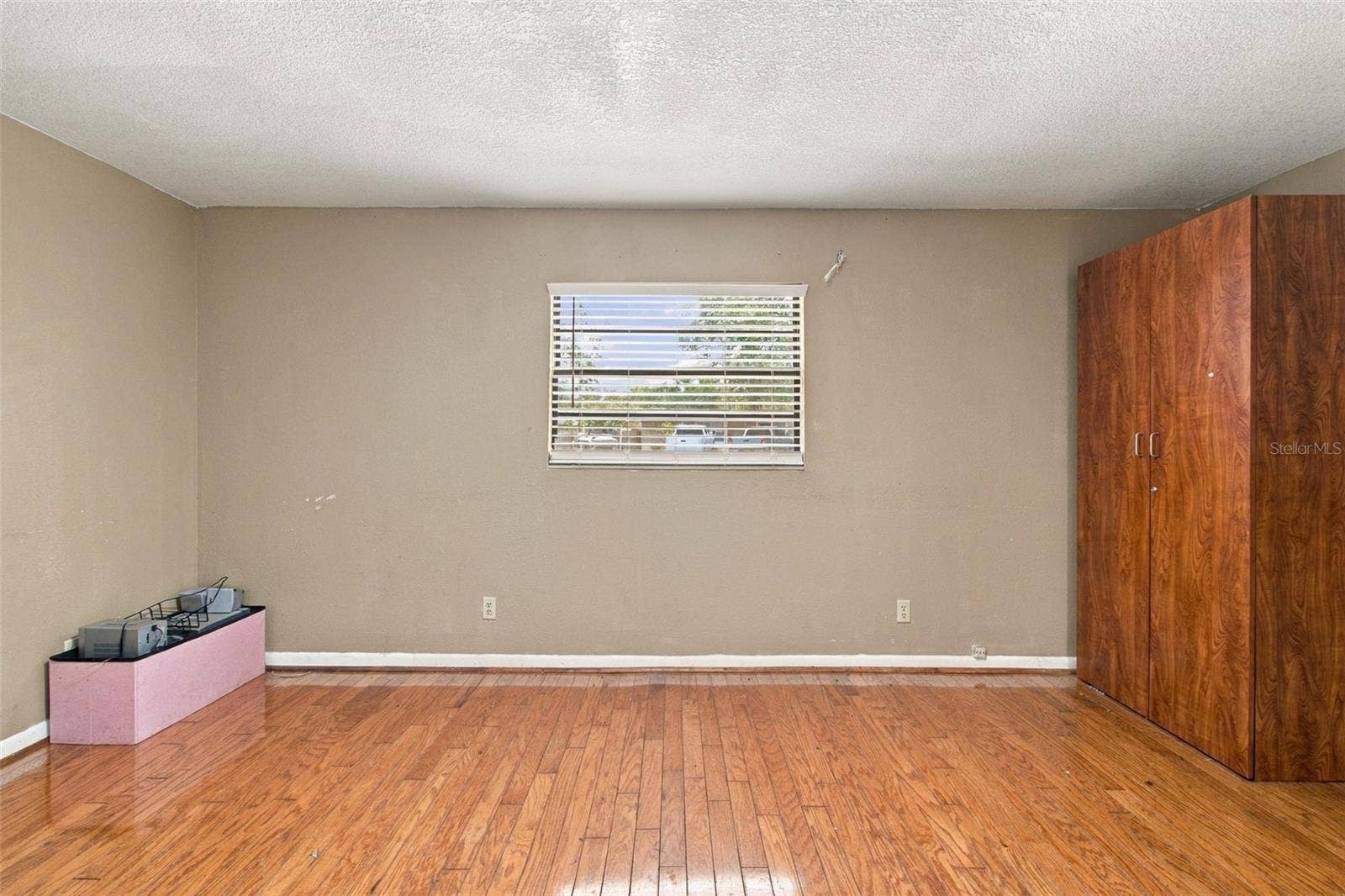 8010 SHARON DRIVE, Tampa, FL 33617