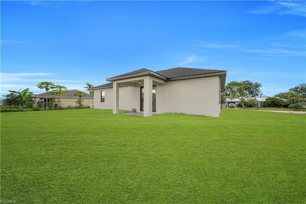 1909 NE 19TH PL, Cape Coral, FL 33909