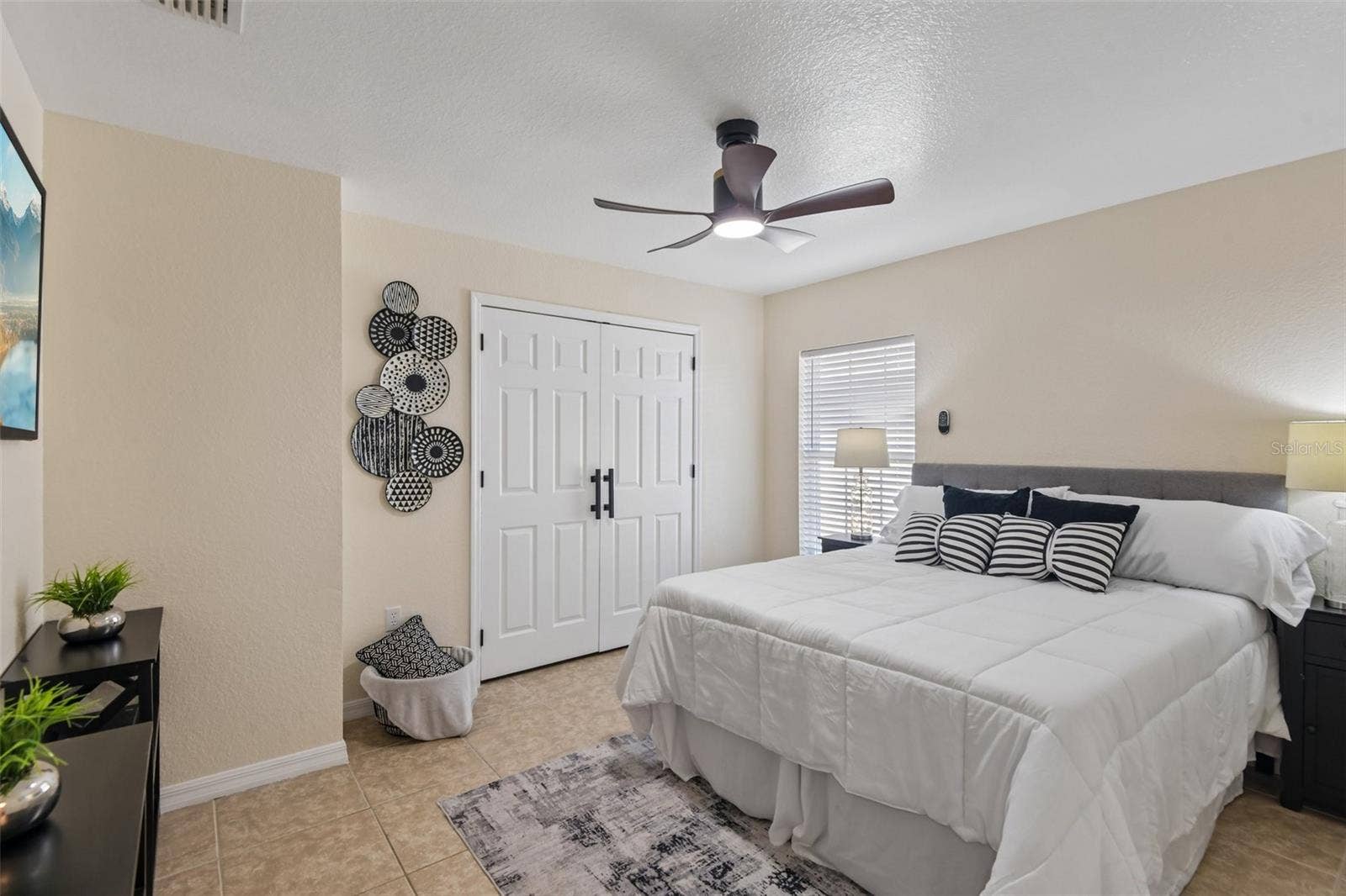 1866 BETTY LANE, Clearwater, FL 33755