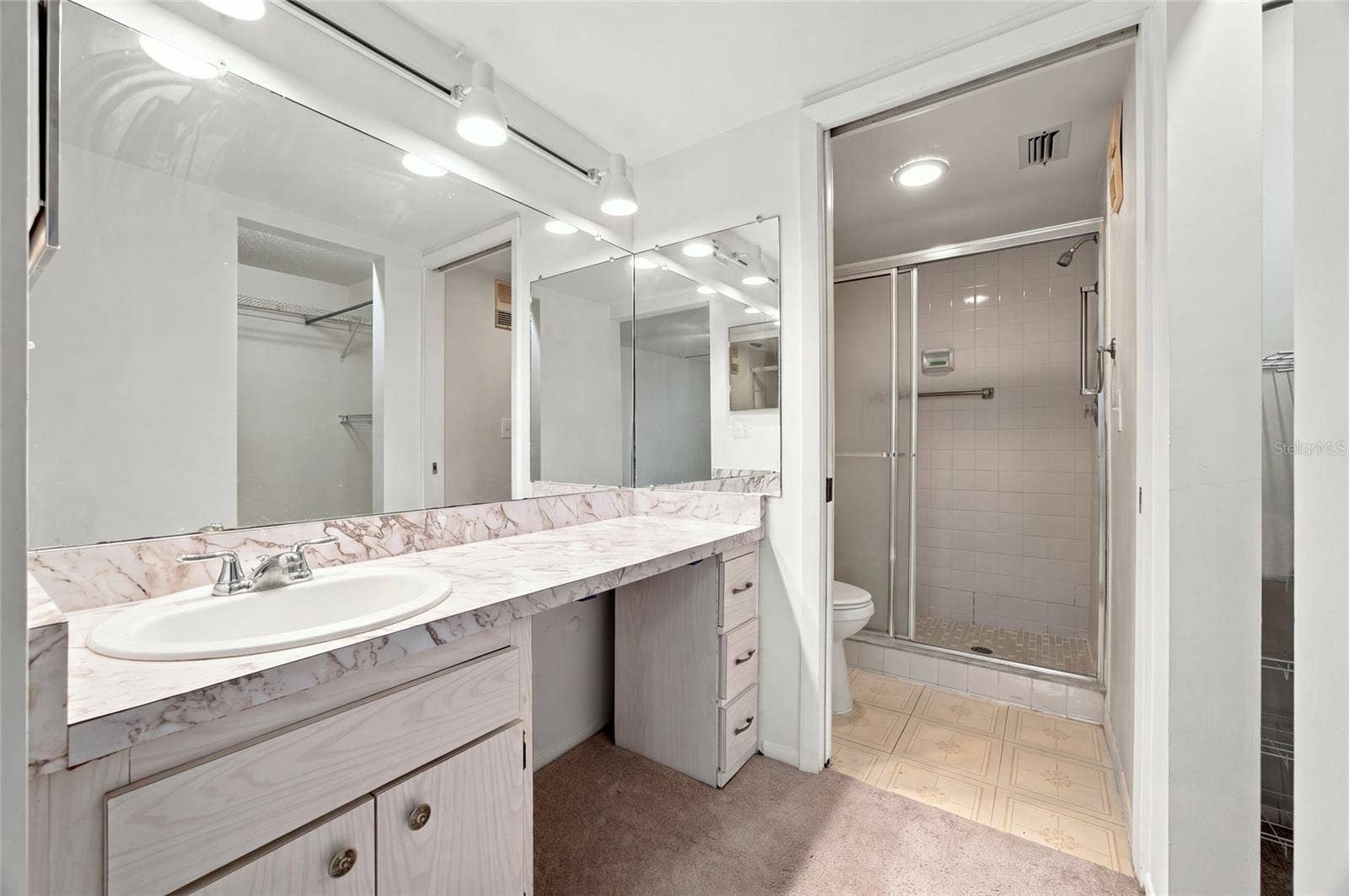 7700 92ND STREET, #210, Seminole, FL 33777 7700 92ND STREET, #210, Seminole, FL 33777