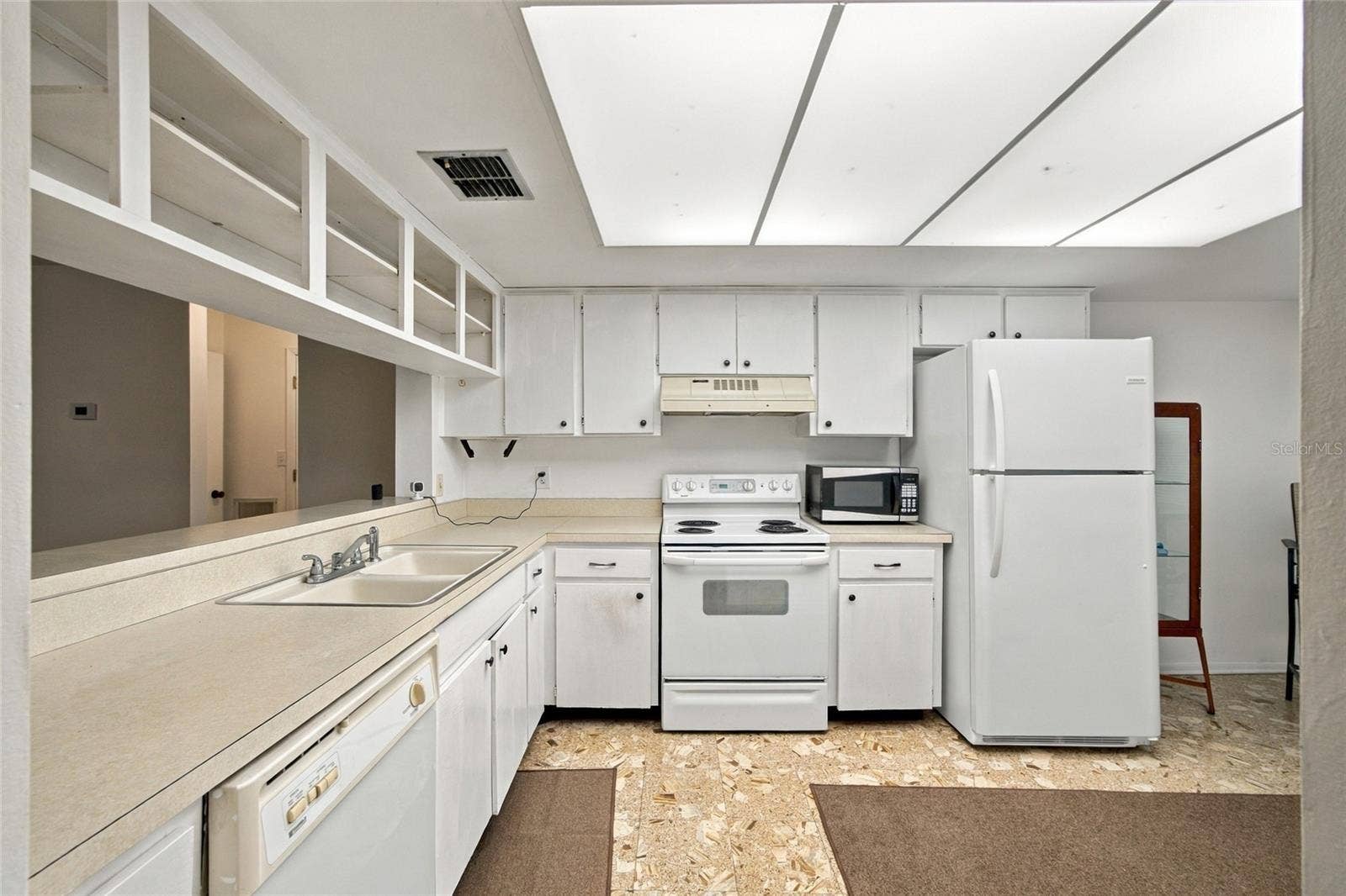 7700 92ND STREET, #210, Seminole, FL 33777 7700 92ND STREET, #210, Seminole, FL 33777