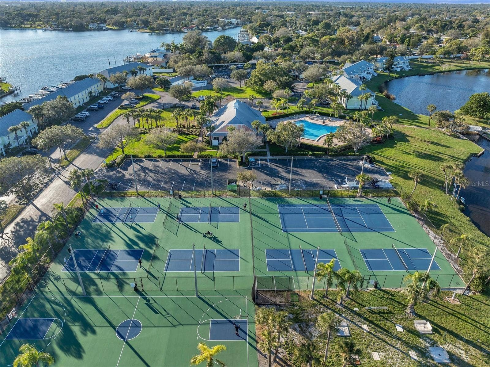 4924 BEACH DRIVE SE, #F, St Petersburg, FL 33705