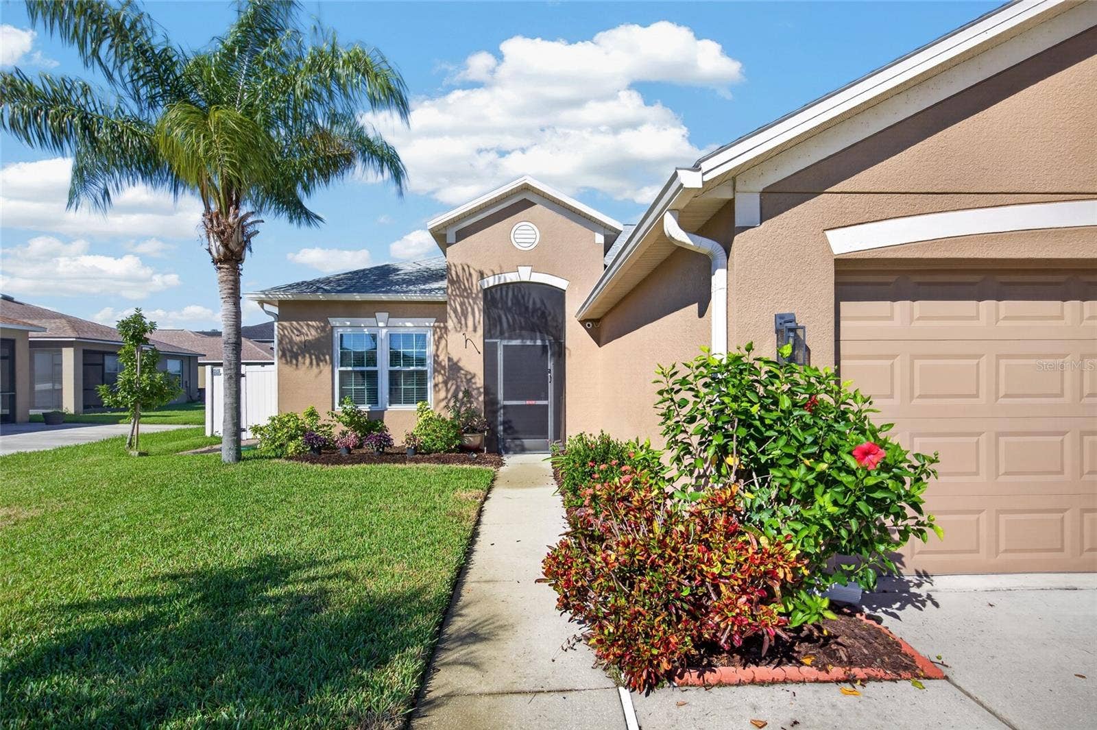13113 GRAHAM YARDEN DRIVE, Riverview, FL 33579 13113 GRAHAM YARDEN DRIVE, Riverview, FL 33579