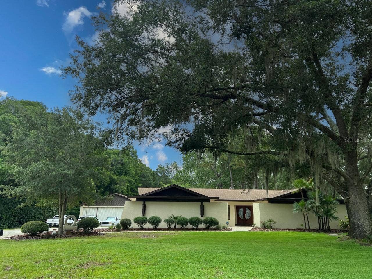 8536 CESSNA DRIVE, New Port Richey, FL 34654