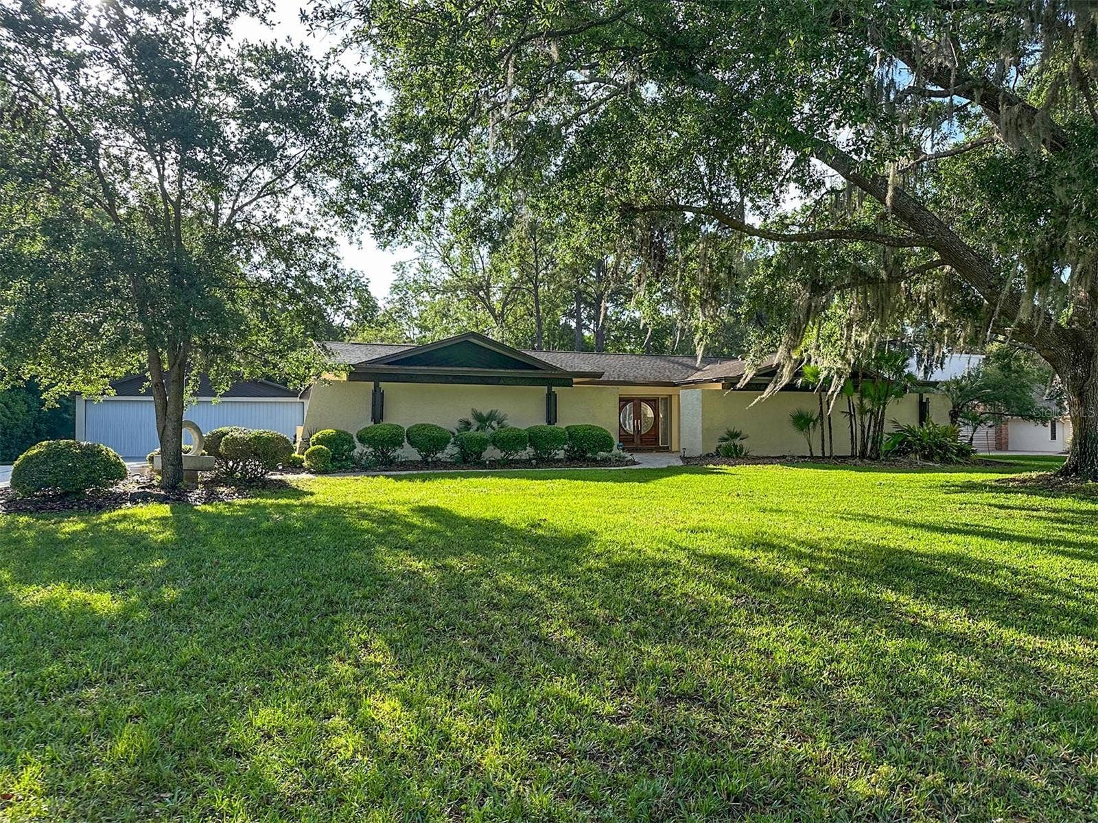8536 CESSNA DRIVE, New Port Richey, FL 34654