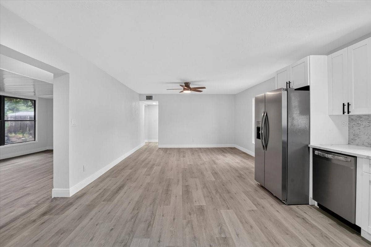 6810 DR MARTIN LUTHER KING JR STREET N, St Petersburg, FL 33702