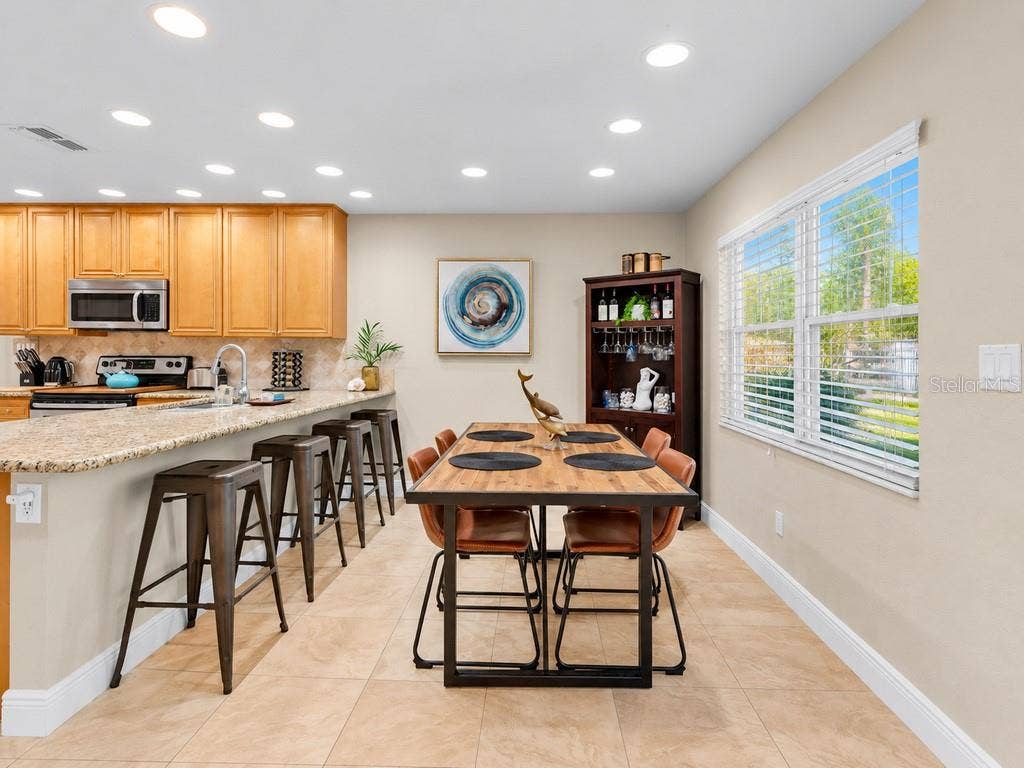 Kitchen & Dining angle 2