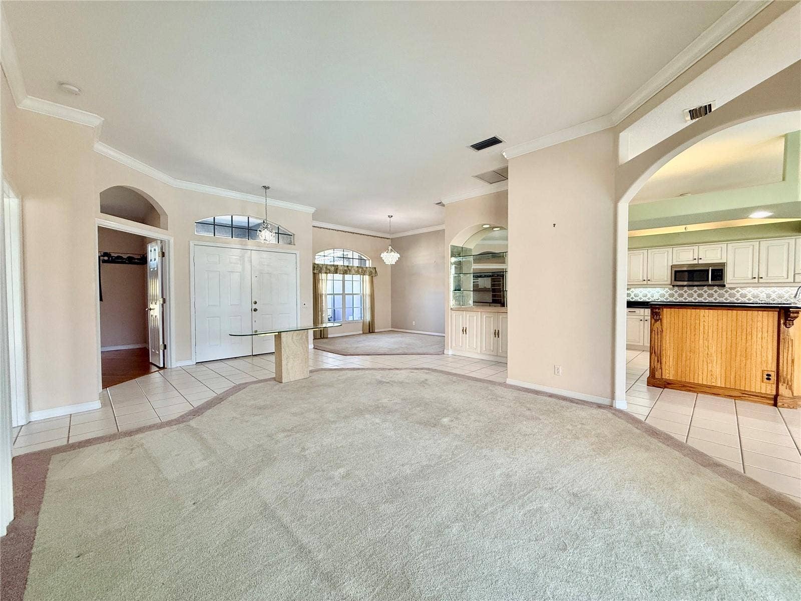 5829 CARRIAGE DRIVE, Sarasota, FL 34243 5829 CARRIAGE DRIVE, Sarasota, FL 34243