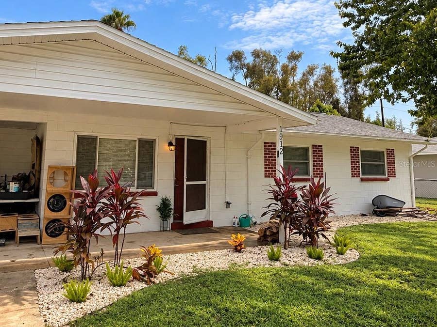 Property photo for 1912 W SKYLINE DRIVE, Clearwater, FL