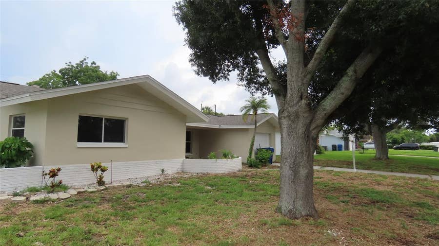 Property photo for 12713 137TH LANE, Largo, FL