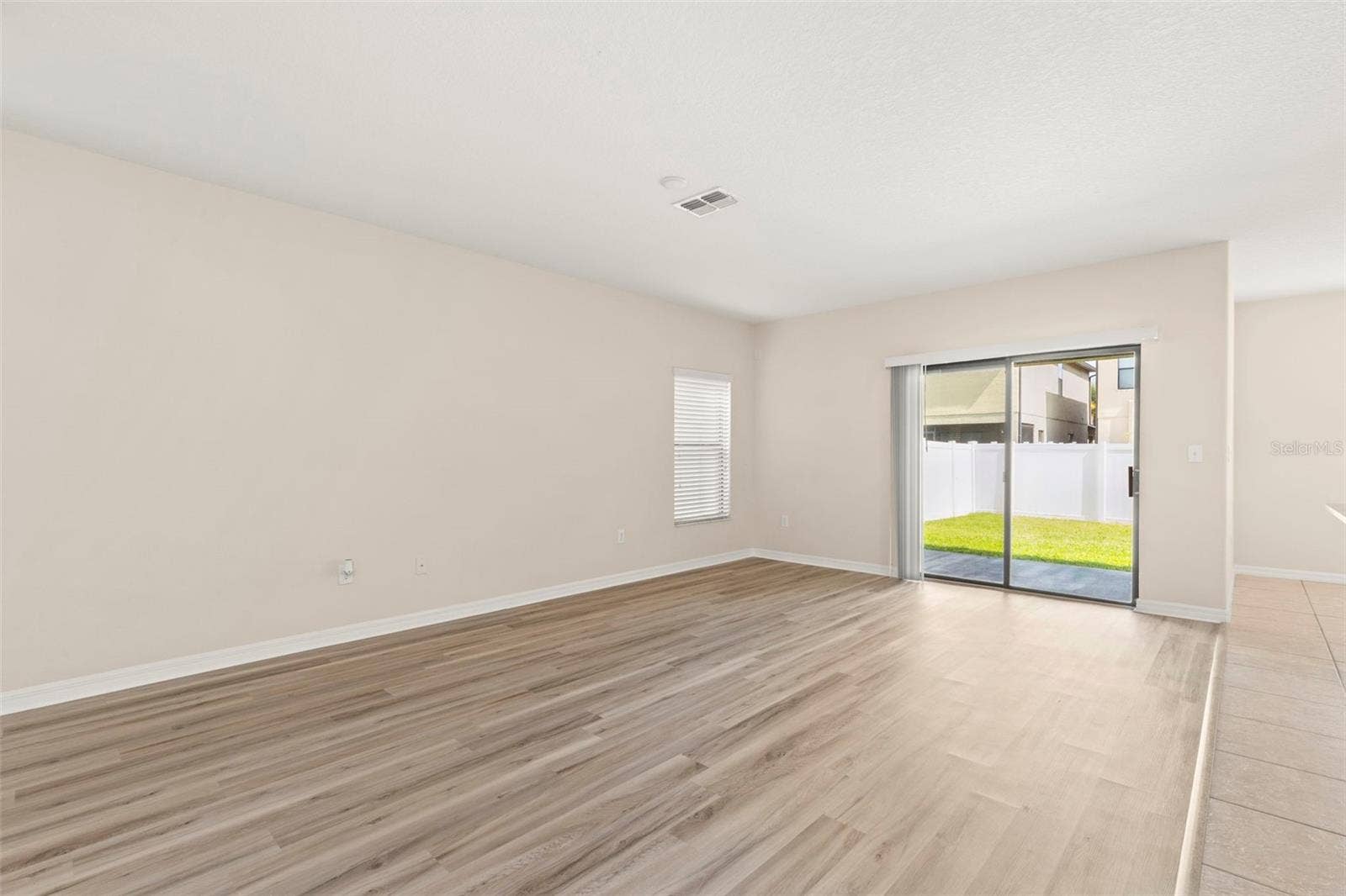 2719 GARDEN FALLS DRIVE, Brandon, FL 33511 2719 GARDEN FALLS DRIVE, Brandon, FL 33511