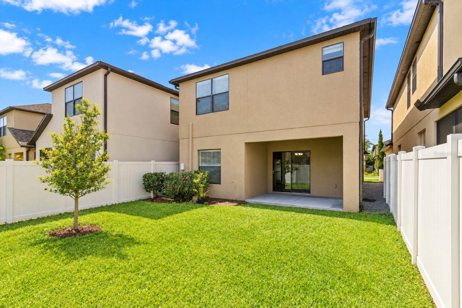 2719 GARDEN FALLS DRIVE, Brandon, FL 33511 2719 GARDEN FALLS DRIVE, Brandon, FL 33511