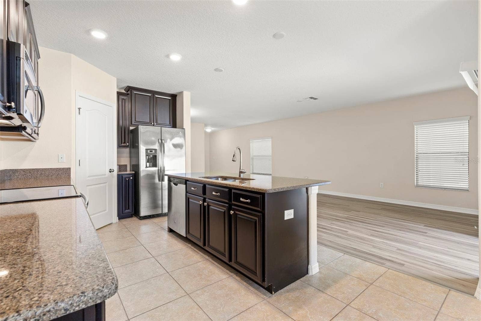 2719 GARDEN FALLS DRIVE, Brandon, FL 33511 2719 GARDEN FALLS DRIVE, Brandon, FL 33511