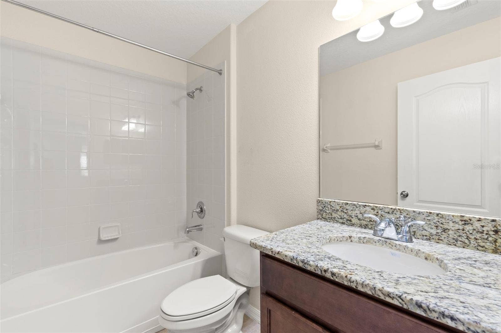 2719 GARDEN FALLS DRIVE, Brandon, FL 33511 2719 GARDEN FALLS DRIVE, Brandon, FL 33511