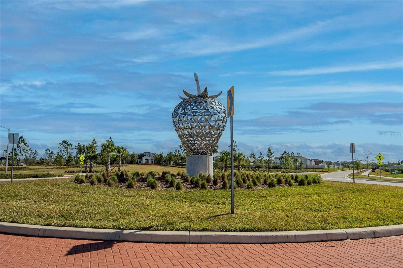 5487 BLUE AZURE DRIVE, Wimauma, FL 33598 5487 BLUE AZURE DRIVE, Wimauma, FL 33598