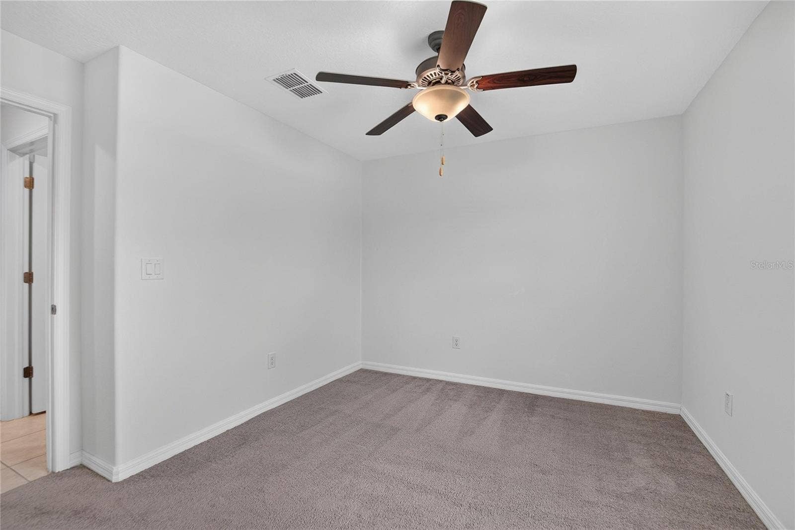 5487 BLUE AZURE DRIVE, Wimauma, FL 33598 5487 BLUE AZURE DRIVE, Wimauma, FL 33598
