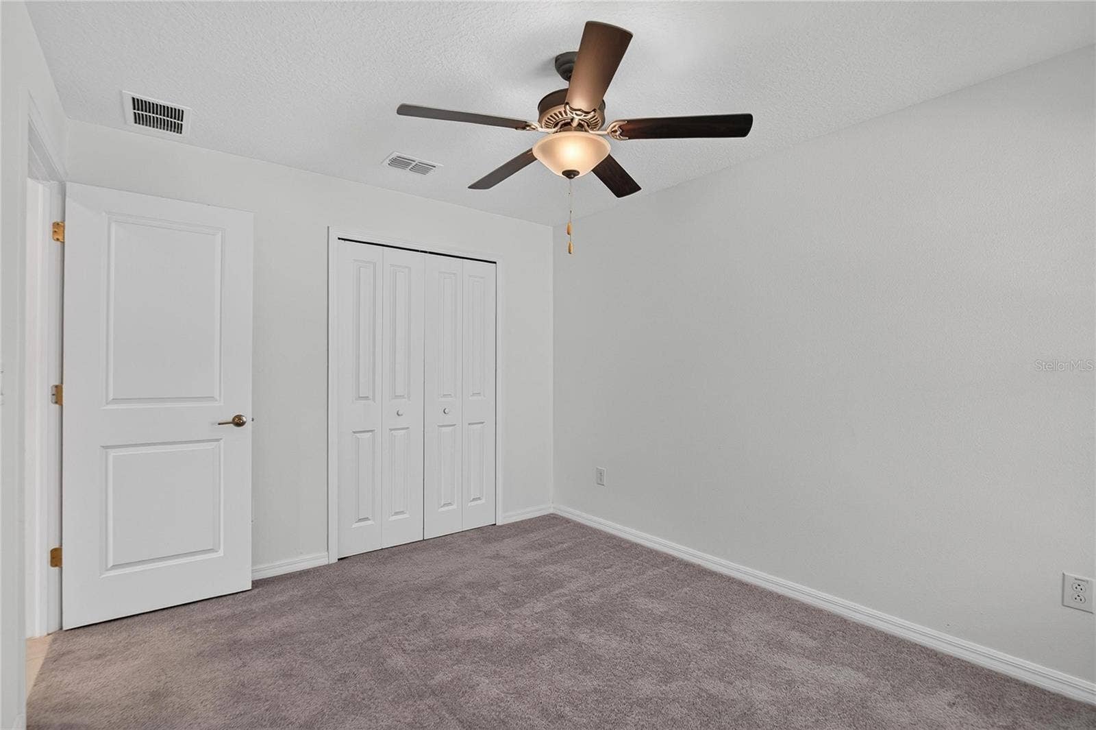 5487 BLUE AZURE DRIVE, Wimauma, FL 33598 5487 BLUE AZURE DRIVE, Wimauma, FL 33598