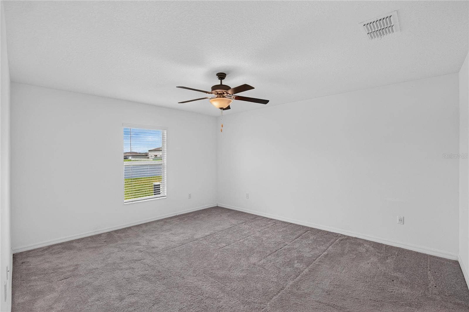 5487 BLUE AZURE DRIVE, Wimauma, FL 33598 5487 BLUE AZURE DRIVE, Wimauma, FL 33598