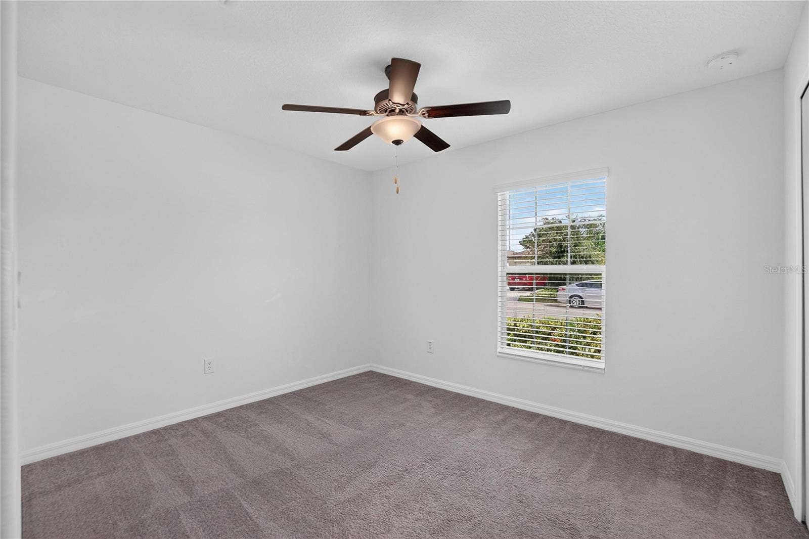 5487 BLUE AZURE DRIVE, Wimauma, FL 33598 5487 BLUE AZURE DRIVE, Wimauma, FL 33598