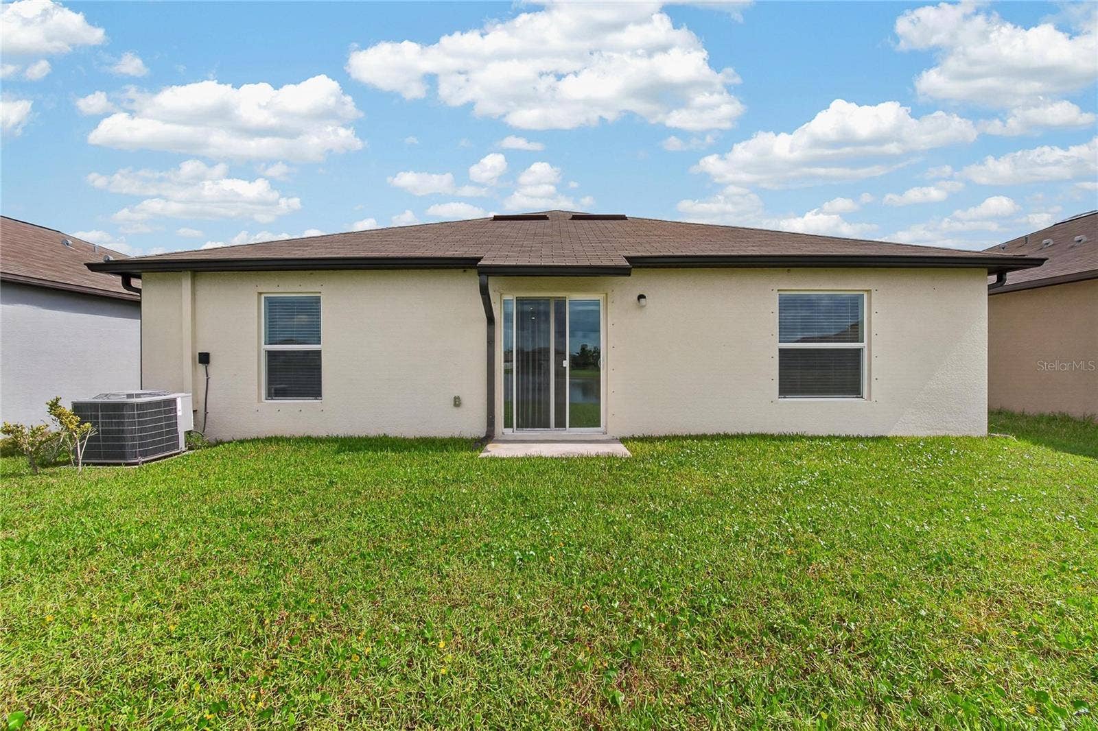 5487 BLUE AZURE DRIVE, Wimauma, FL 33598 5487 BLUE AZURE DRIVE, Wimauma, FL 33598