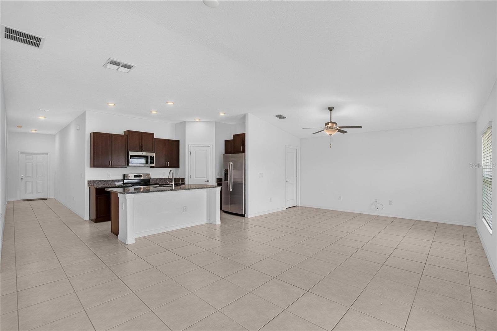 5487 BLUE AZURE DRIVE, Wimauma, FL 33598 5487 BLUE AZURE DRIVE, Wimauma, FL 33598