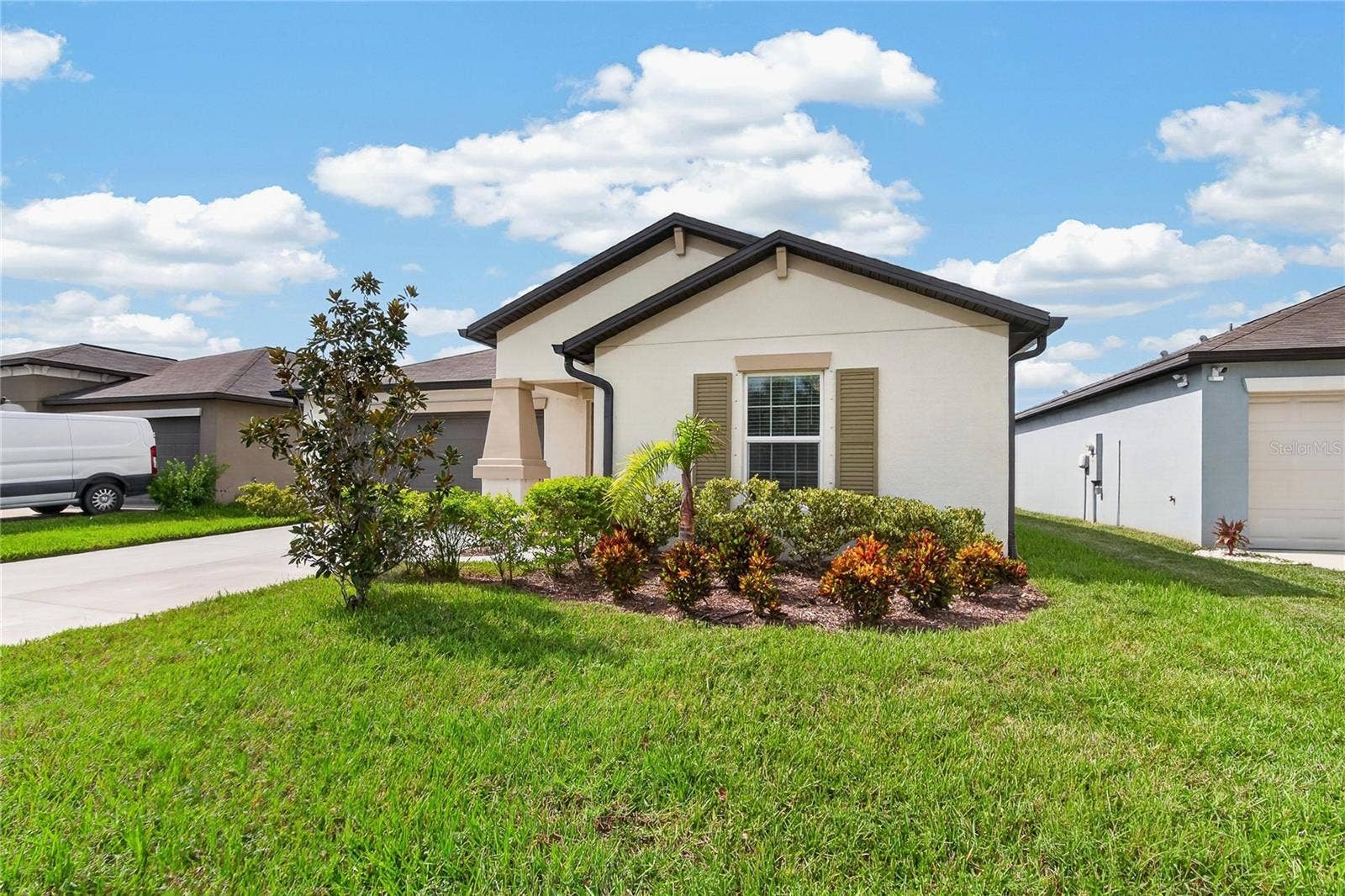 5487 BLUE AZURE DRIVE, Wimauma, FL 33598 5487 BLUE AZURE DRIVE, Wimauma, FL 33598