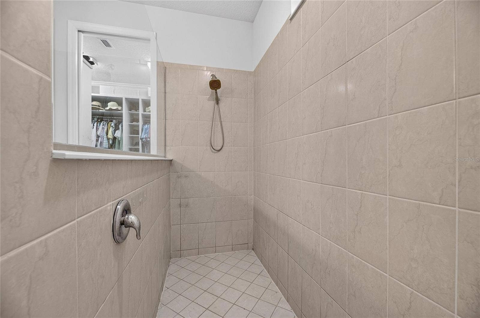 11803 CLARE HILL AVENUE, Riverview, FL 33579