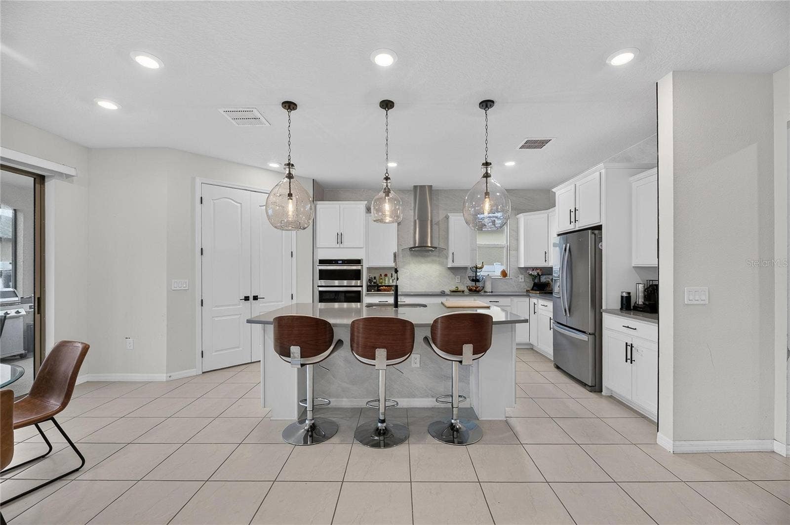 11803 CLARE HILL AVENUE, Riverview, FL 33579