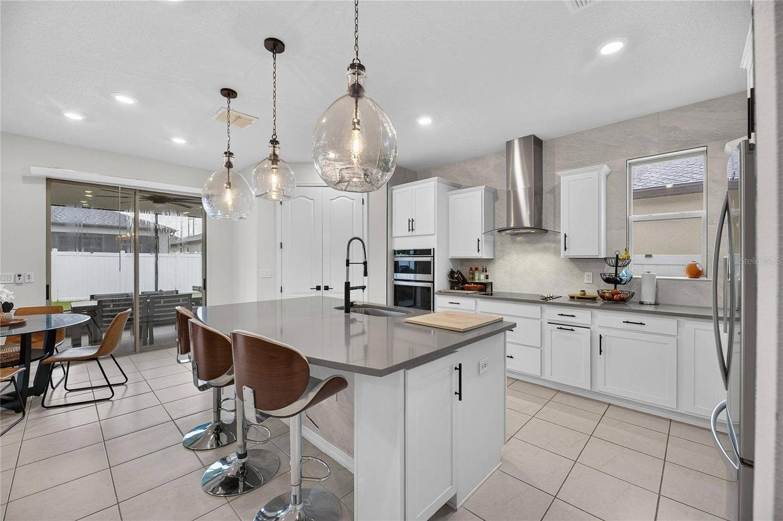 11803 CLARE HILL AVENUE, Riverview, FL 33579